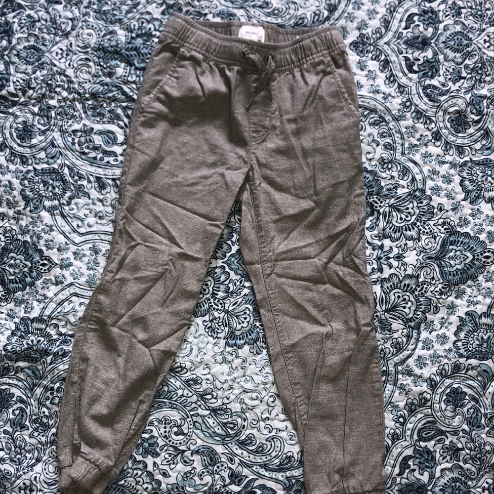 3/$10 Old Navy Boys Slacks